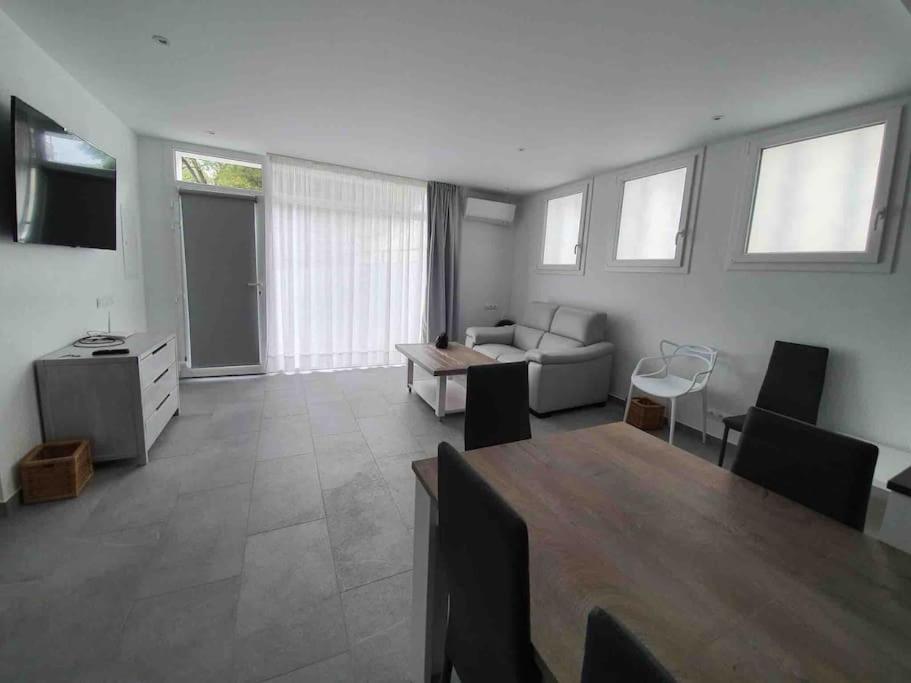 카다케스 Espectacular Planta Baja Con Terraza Y Parking A 5 Min De La Playa 아파트 외부 사진