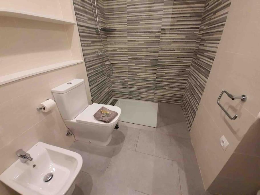 카다케스 Espectacular Planta Baja Con Terraza Y Parking A 5 Min De La Playa 아파트 외부 사진